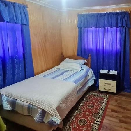 Hostal Beagle Hotel Puerto Williams Exterior photo