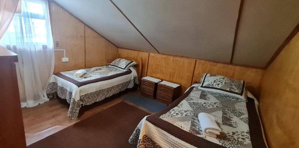 Hostal Beagle Hotel Puerto Williams Exterior photo